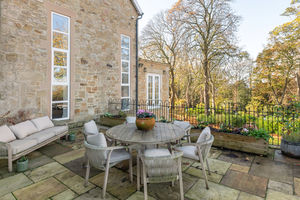 Photo 25- click for photo gallery